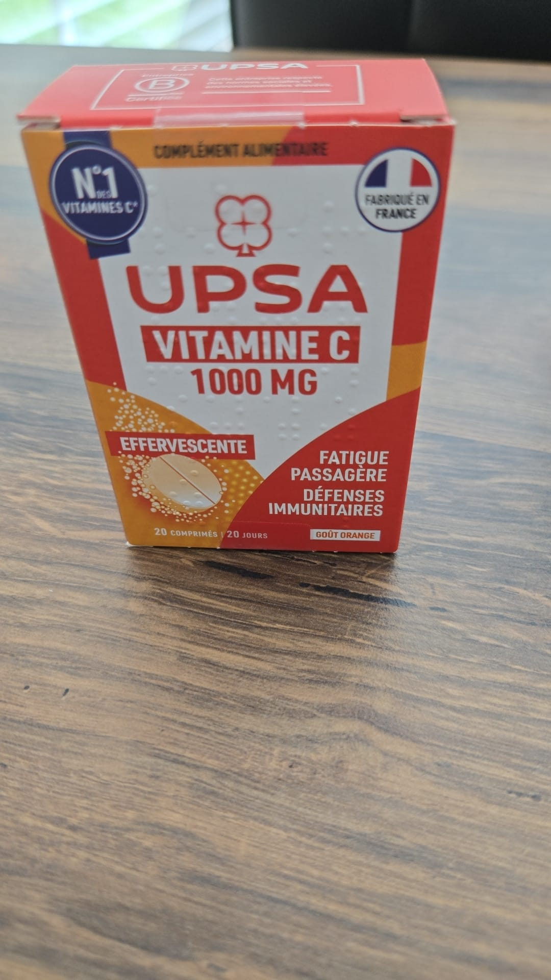 8e la boite de vitamine C effervescente